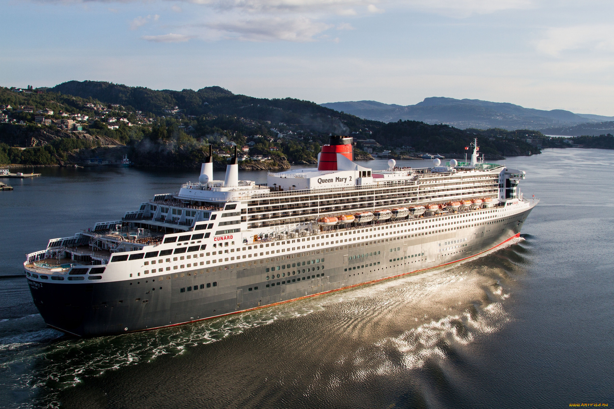 queen mary 2, , , , 